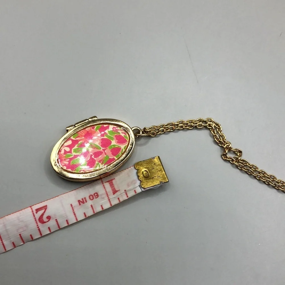 Lilly Pulitzer Flower Floral Locket  Pendant Gold Tone Chain Necklace